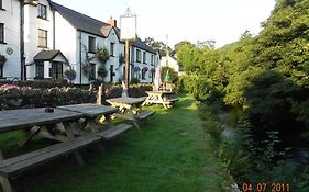 Staghunters Inn Hotel